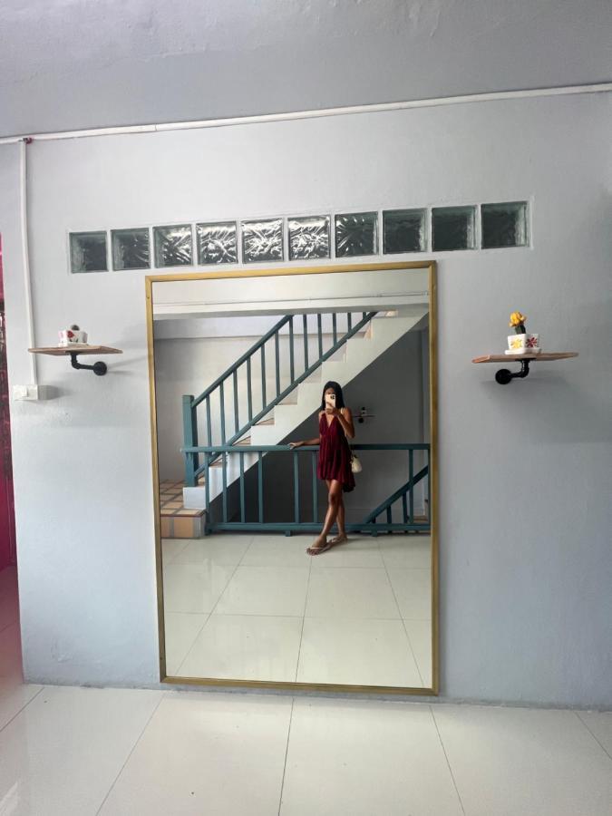 Arena Boutique Hotel Female Only Thongsala Exterior foto