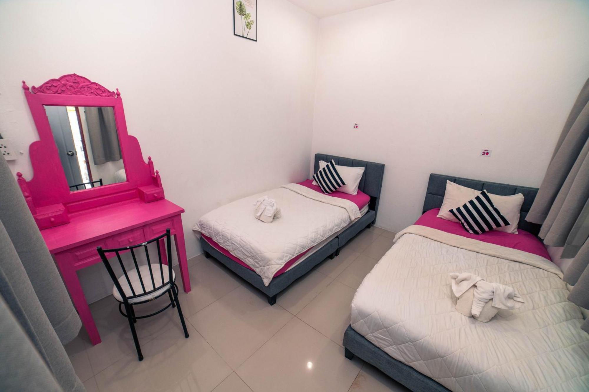 Arena Boutique Hotel Female Only Thongsala Exterior foto