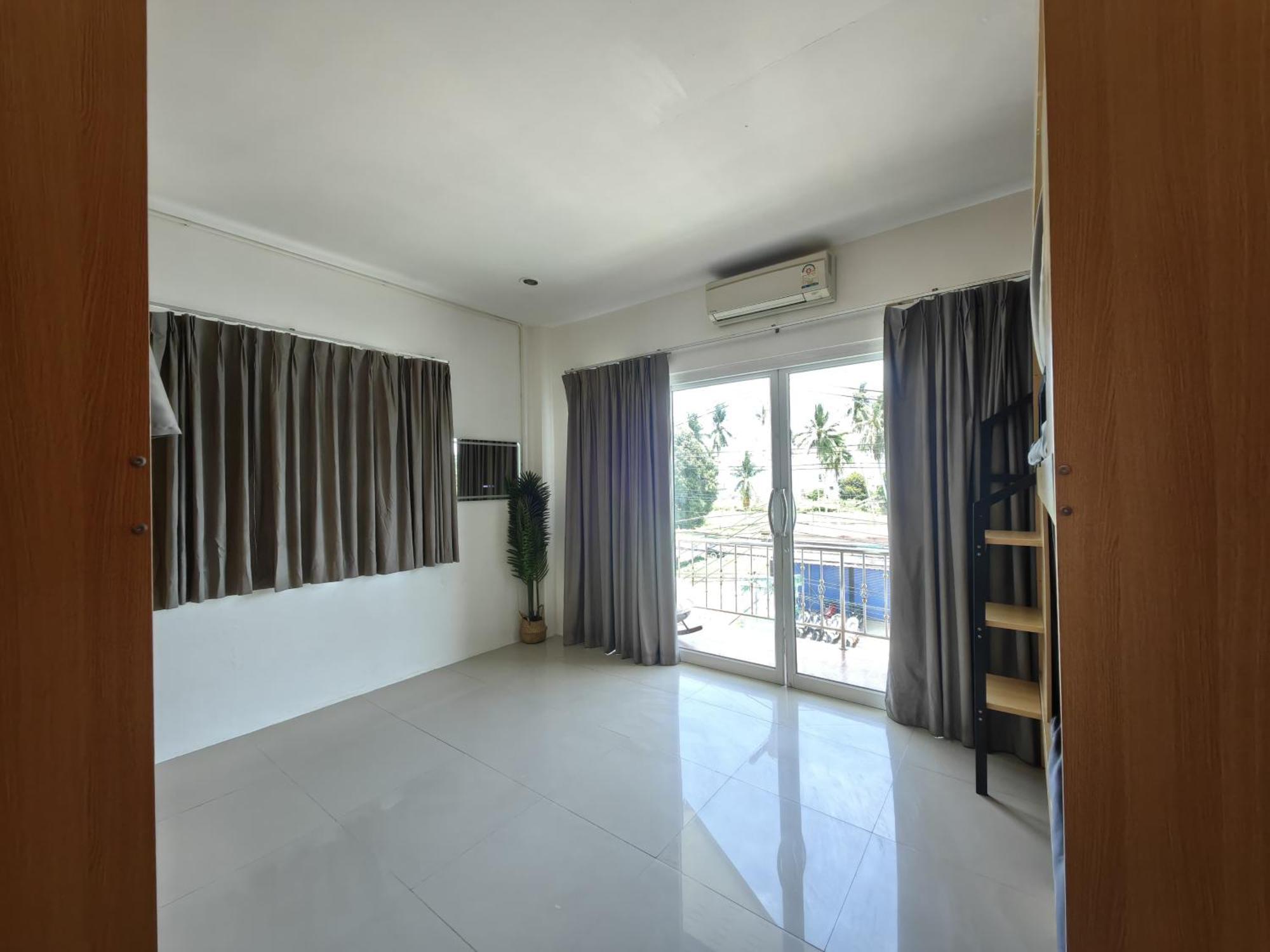 Arena Boutique Hotel Female Only Thongsala Exterior foto